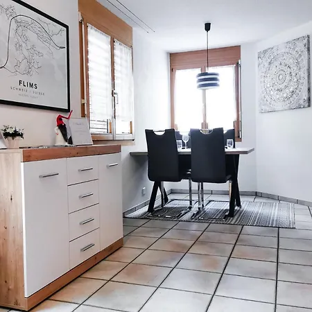 Studio Mit Kingsize-bett & Gratis Parkplatz! * Flims